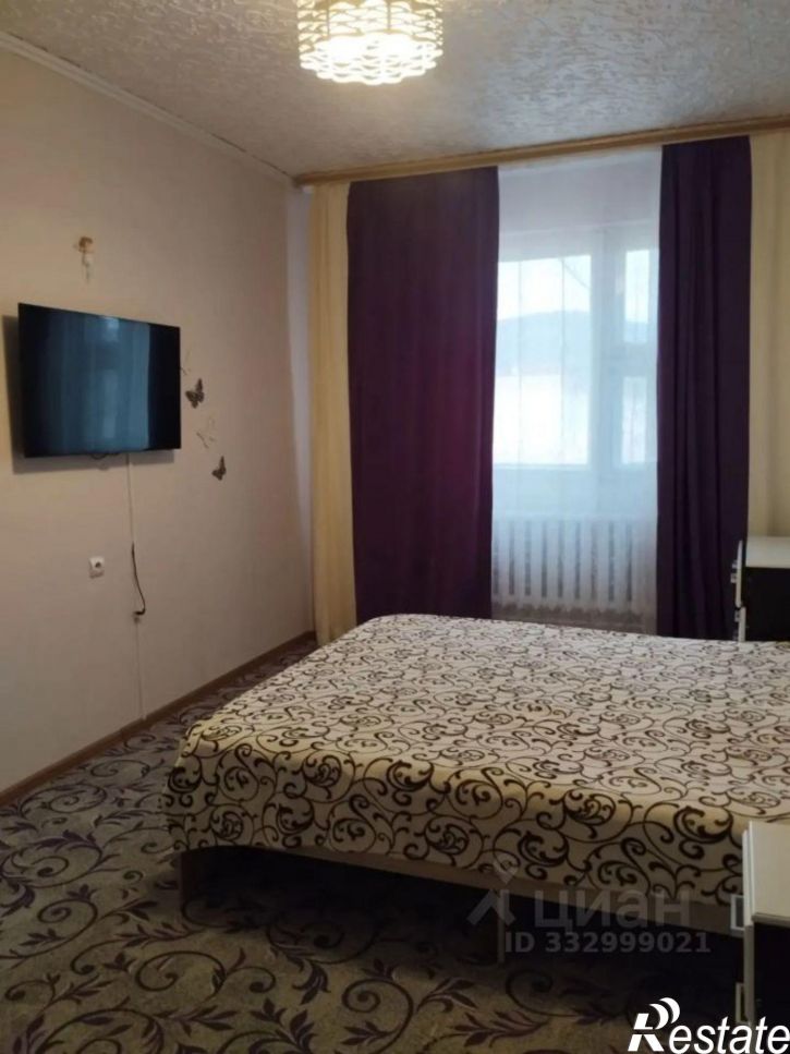 2-комн квартира ул Октябрьская, 1,  д. 1