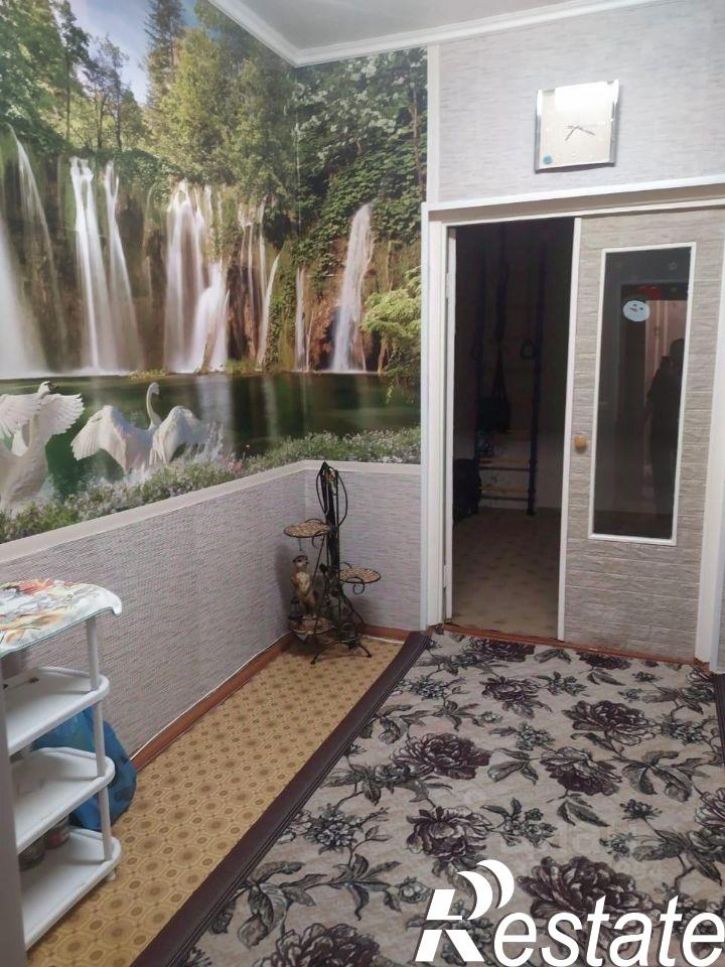 2-комн квартира мкр Арктика, 8 1,  д. 8 1,  к. 1